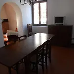 Casale Immerso Nel Bosco A Con Piscina All'aperto بيت للعطل *