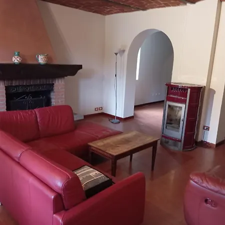 Casale Immerso Nel Bosco A Con Piscina All'aperto بيت للعطل *